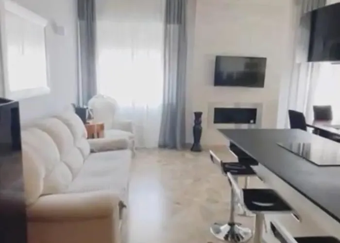 Elegant & Spacious - 30 Min From Venice - King Beds! דירה *